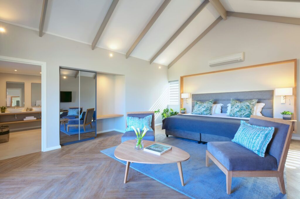 Knysna Hollow suite lighting and electrical fit-out